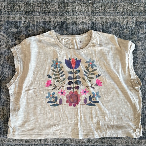 NATURAL LIFE Tops - NATURAL LIFE Floral Short Sleeve Top - Cream and Multicolor